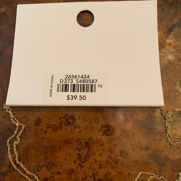 NWT LOFT Gold Filigree, Pearl & Tassel Layered 32" Necklace - Picture 10 of 10